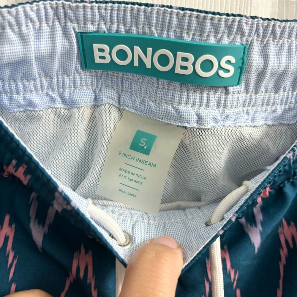 Bonobos Swim Shorts Blue Chevron Trunks Men’s Small 9” Inseam